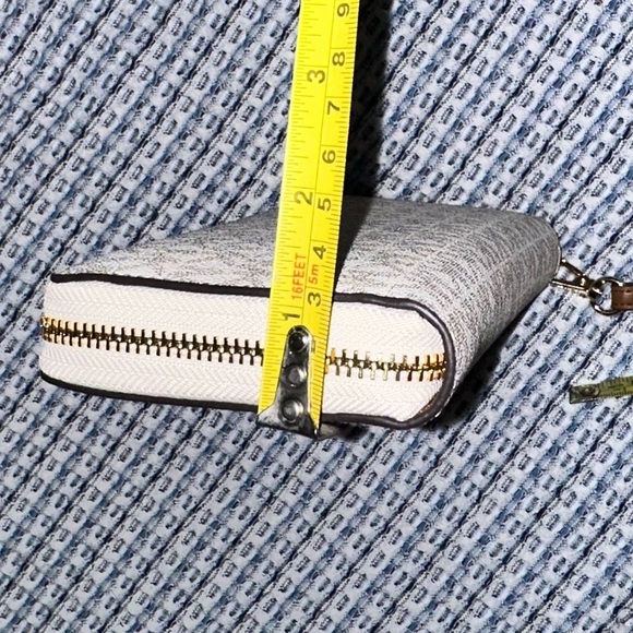 LARGE WALLET Michael Kors Wallet Wristlet logo clutch continental monogram bag - Picture 11 of 17